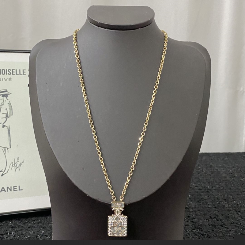 Ch*el necklaces